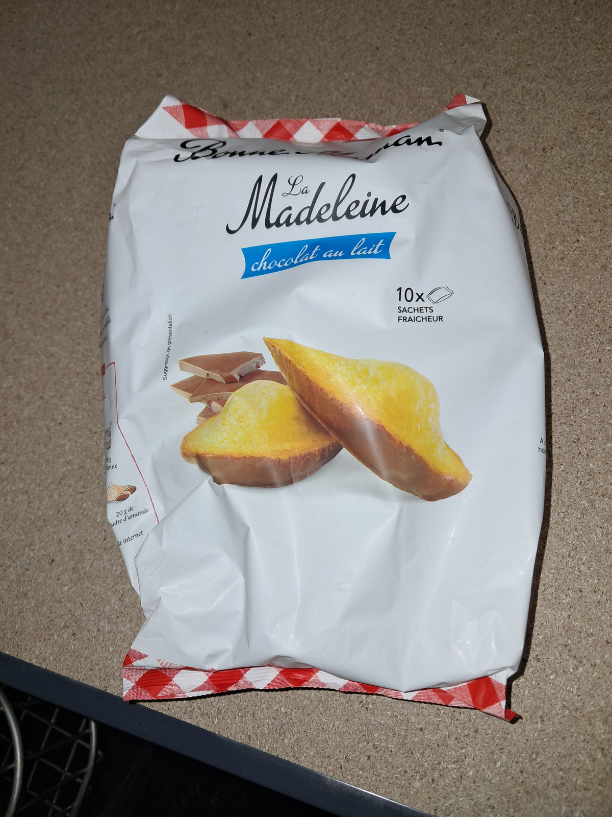 Madeleine chocolate