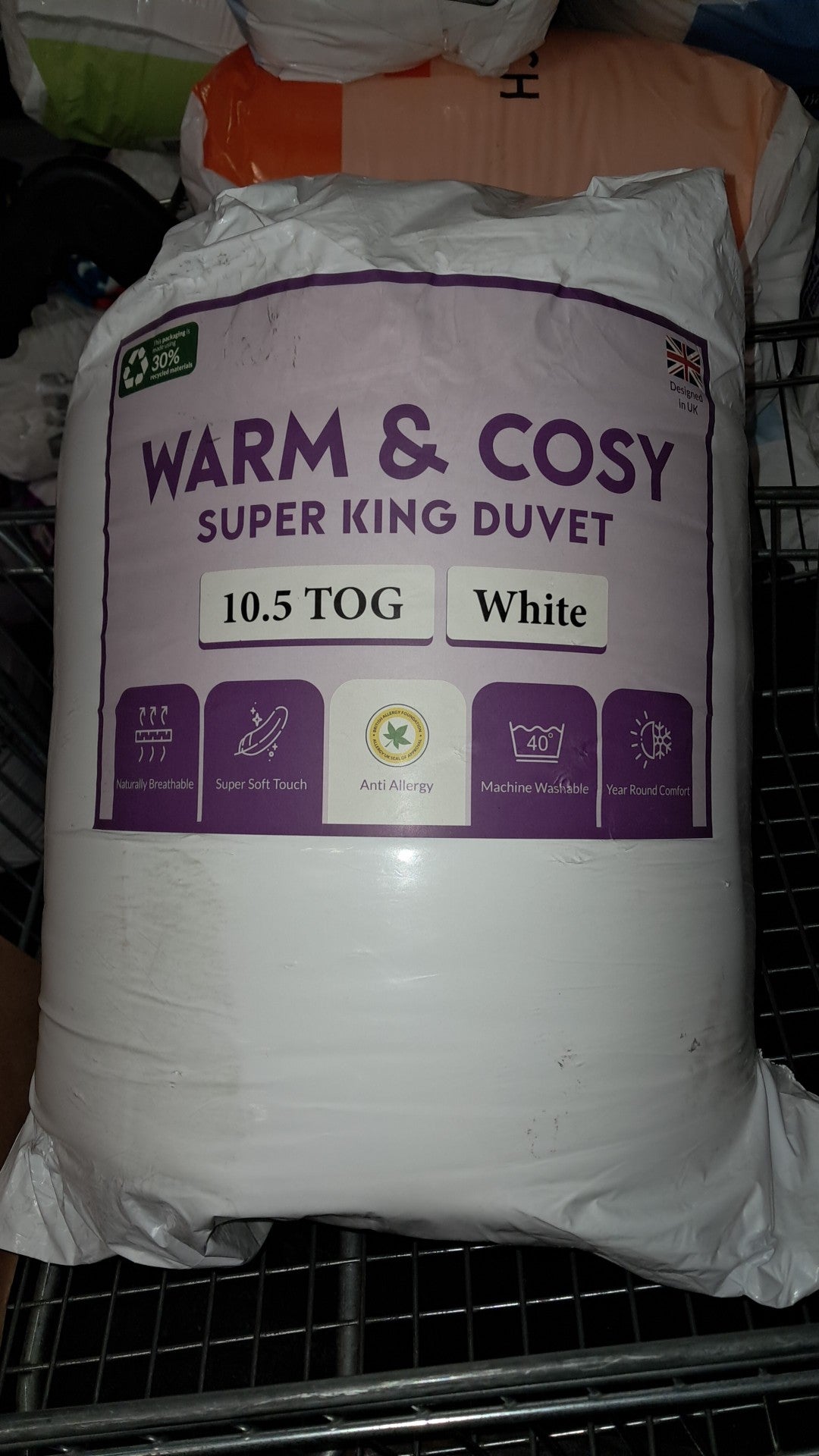 Warm and cosy superking duvet 10.5 tog