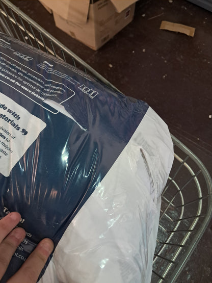 Silent night deep sleep 4 pillows