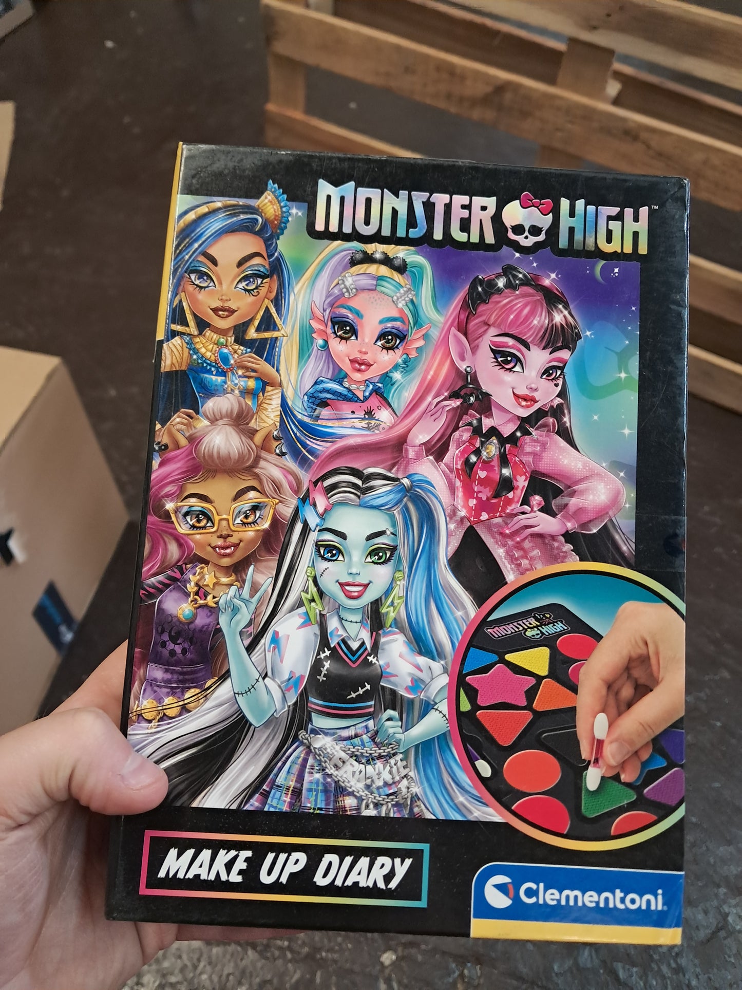 Monster high make up diary