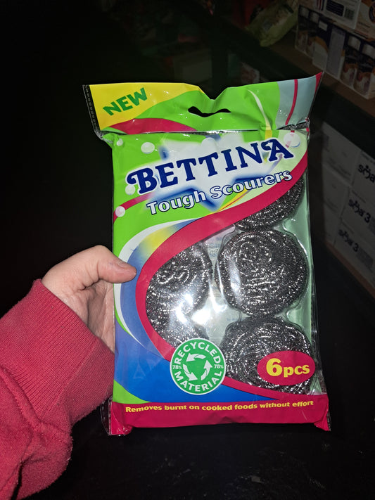 Bettina scourers