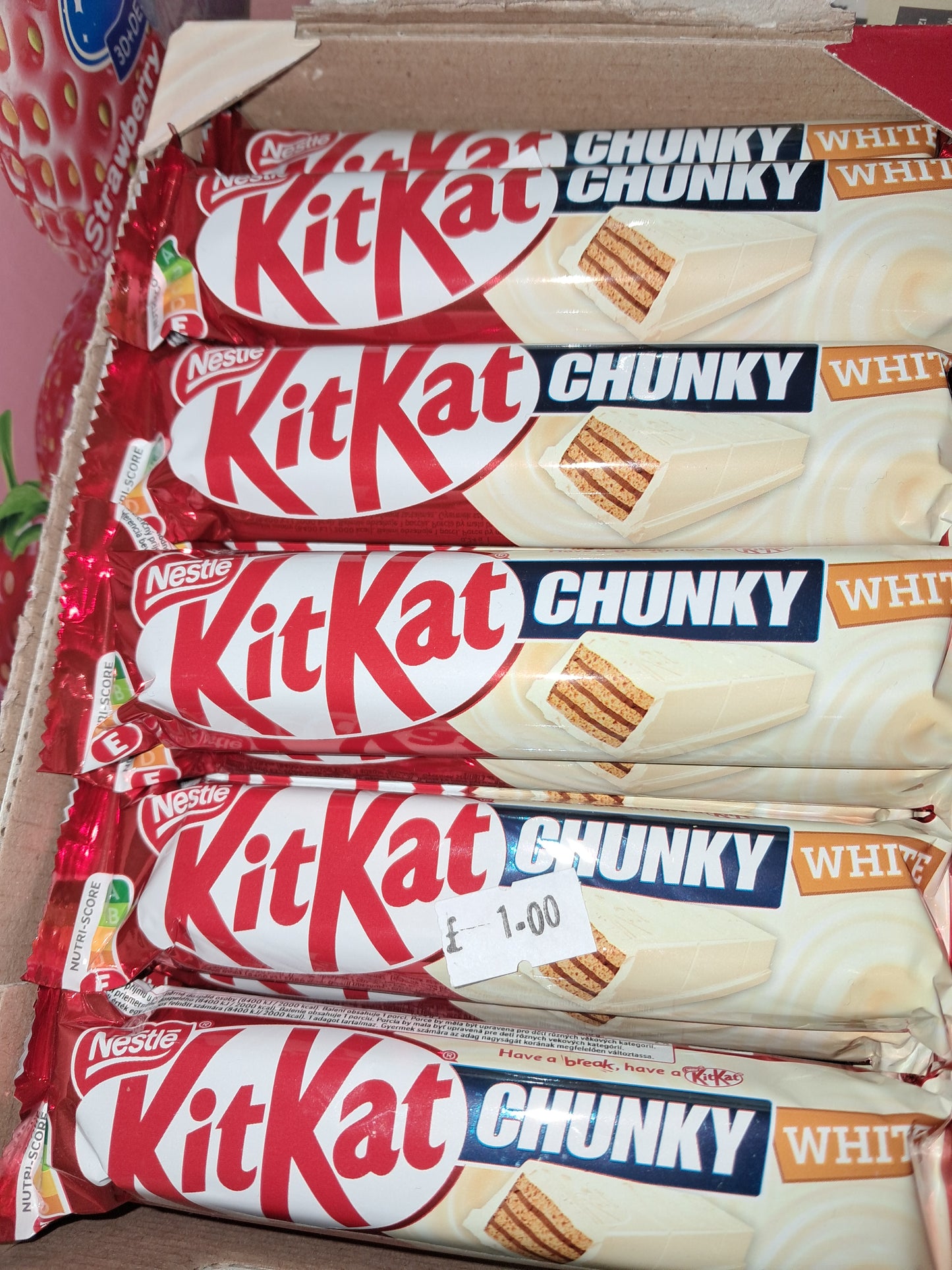 Kitkat chunky white