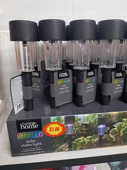 Colour changing LED solar stake light