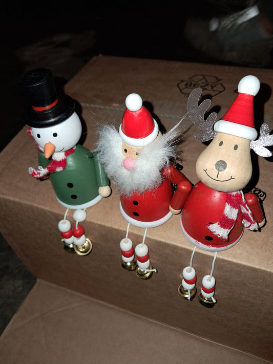 Set of 3 christmas shelf sitters wooden