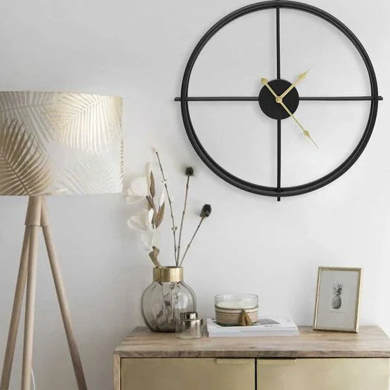 Black and gold wall clock RRP £57!! COLLECTION ONLY!!