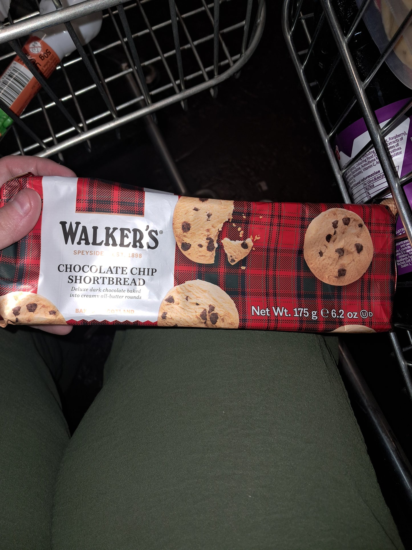 Walkers chocolate chip shortbread 175g