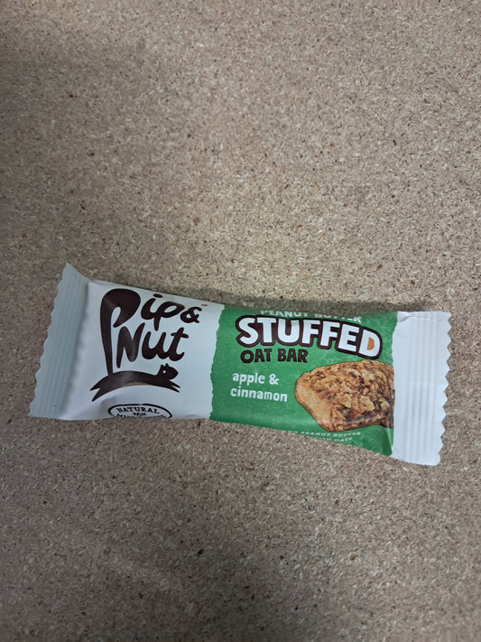 Pip n nut apple and cinnamon oat bar