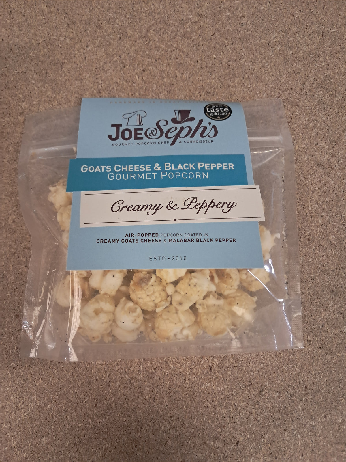 Joe & Sephs goat cheese & Black pepper popcorn