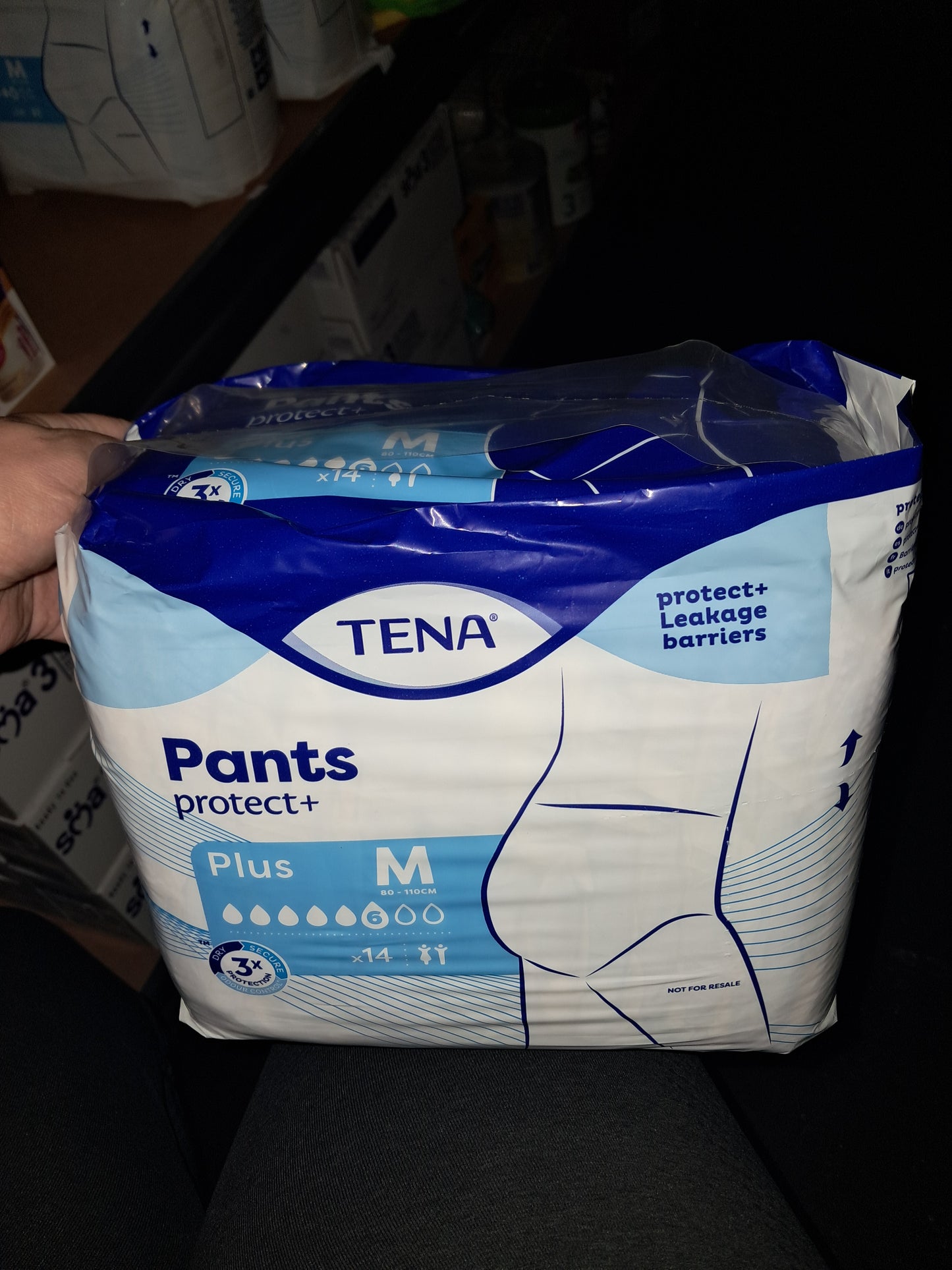 Tena pants M