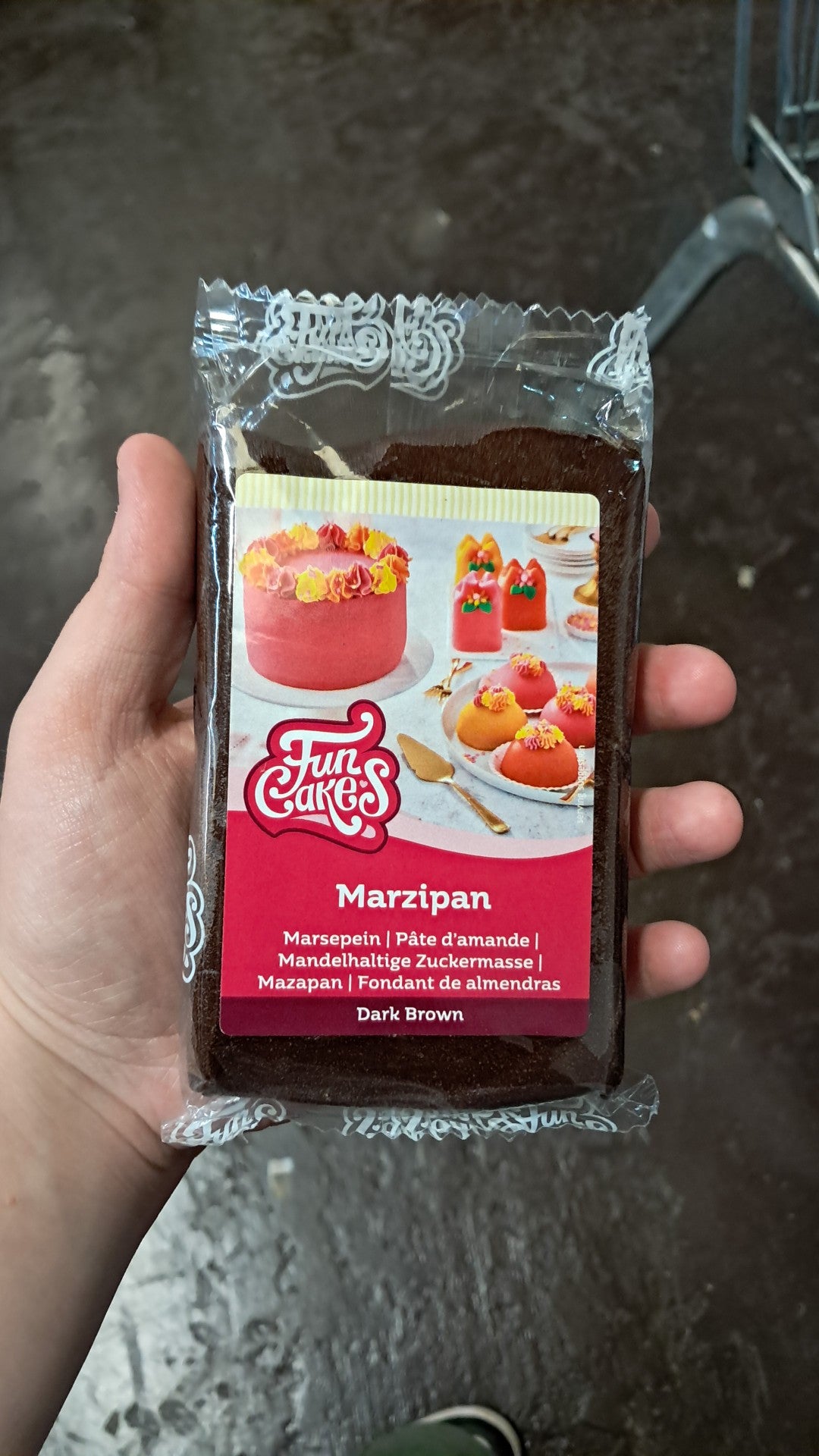 Fun cakes marzipan dark brown 250g