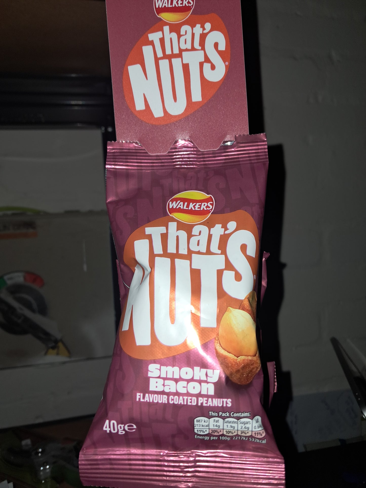 Wakers smoky bacon nuts