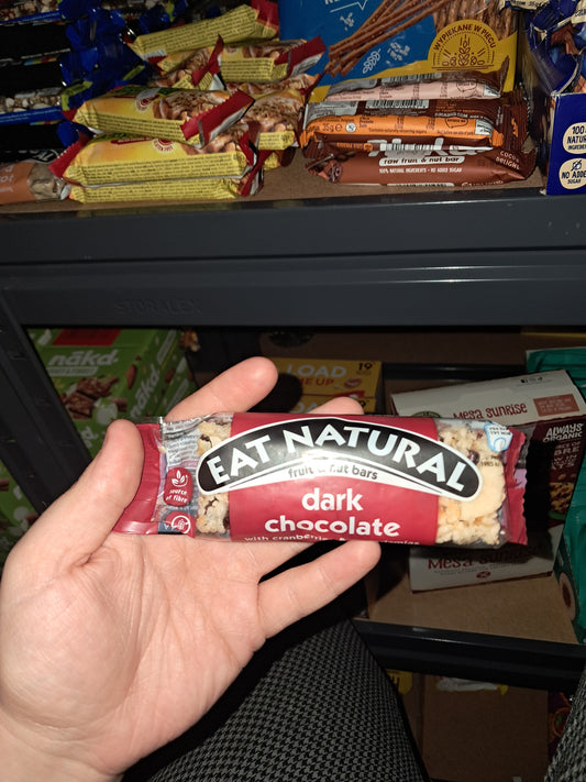 Eat natural dark chocolate fruit & nut bar